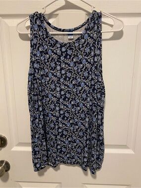 Sleeveless Navy Blue Floral Tank Top